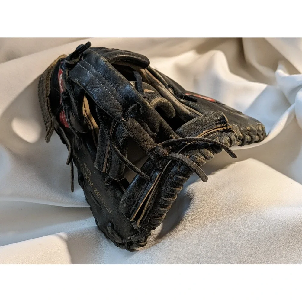 Rawlings AEK01 Gold Glove Series Trap-Eze Baseball Mitt Glove Right Hand Throw
